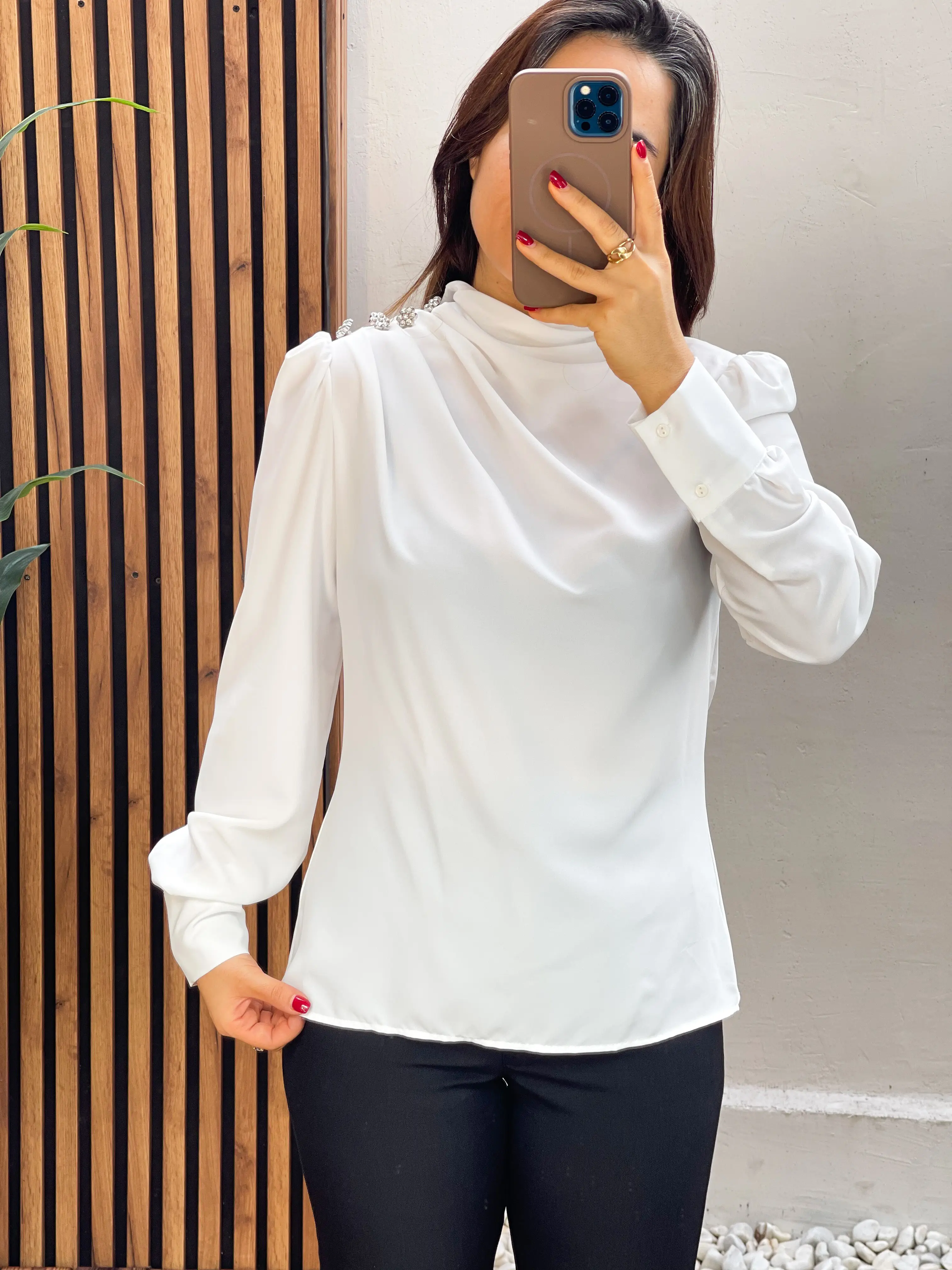 شومیز کرپ ساتن چهار دکمه اورجینال ترک